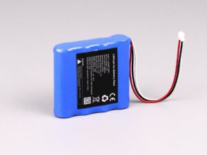 li-ion battery 3.7V 8800mAh 18650-1S4P